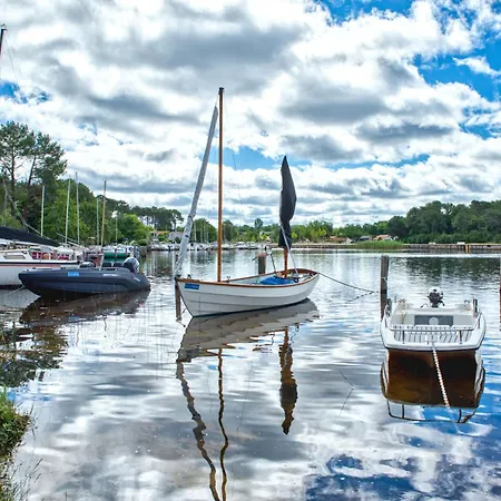 Primavera-10 By Interhome *